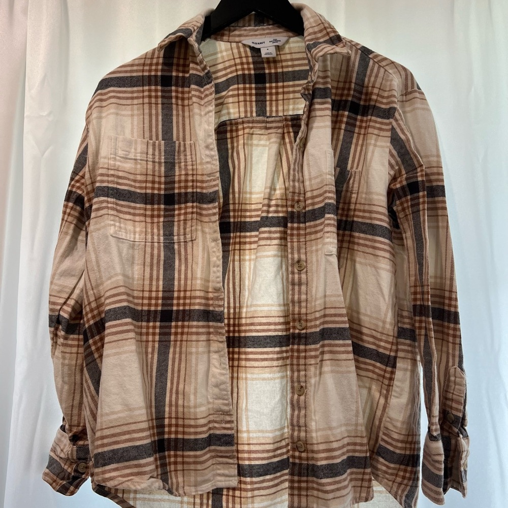 Old Navy Plaid Button-Up Shirt